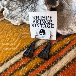Vintage triangle drop plaid black earrings